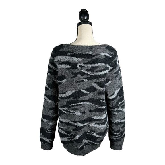 Barefoot Dreams CozyChic Camo Crew Neck Pullover - Picture 4 of 5